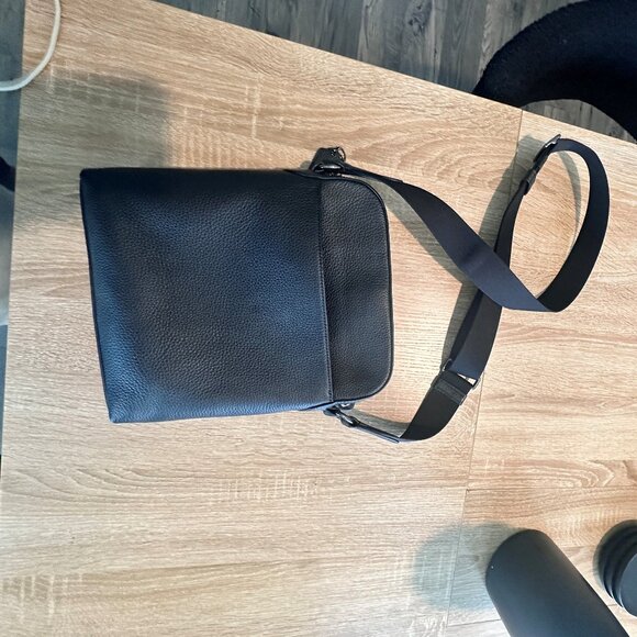 Coach Houston Flight Bag Unisex - Picture 2 of 4